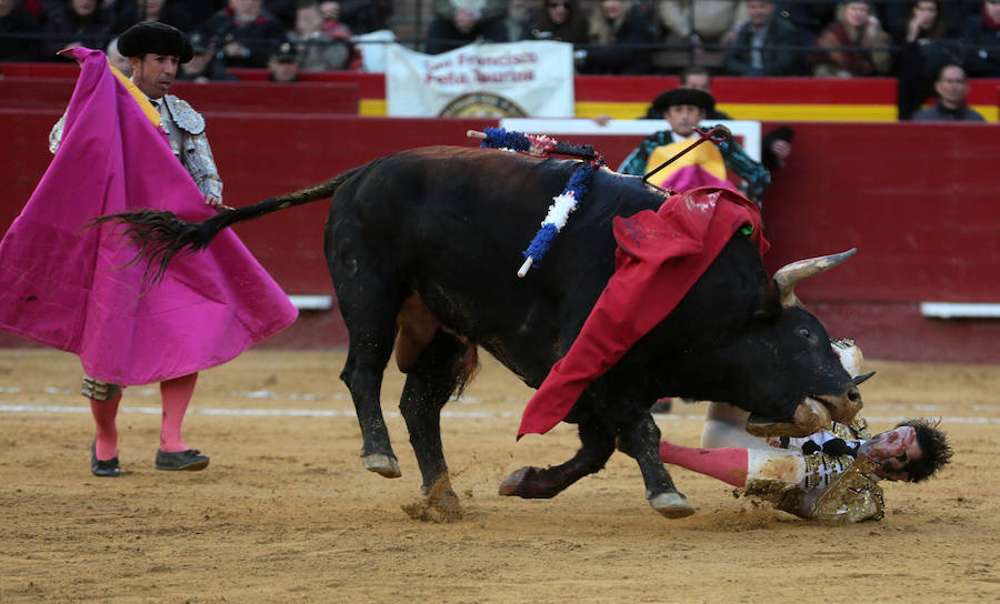 Fallas 2016: imágenes de la segunda corrida de la Feria de Fallas