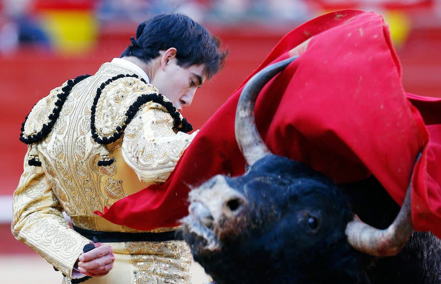 Fallas 2016: imágenes de la segunda corrida de la Feria de Fallas