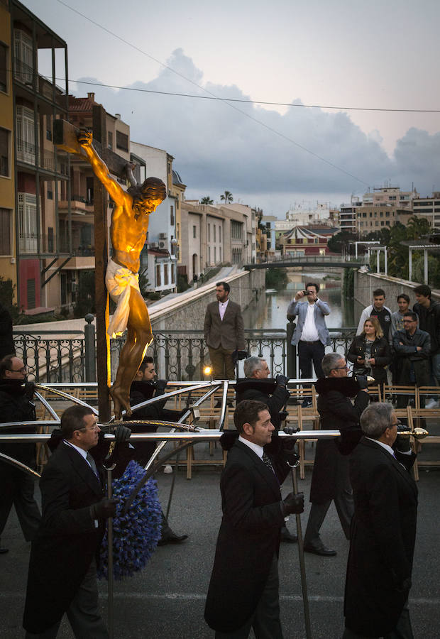 Procesión de las mantillas en el Domingo de Ramos en Orihuela