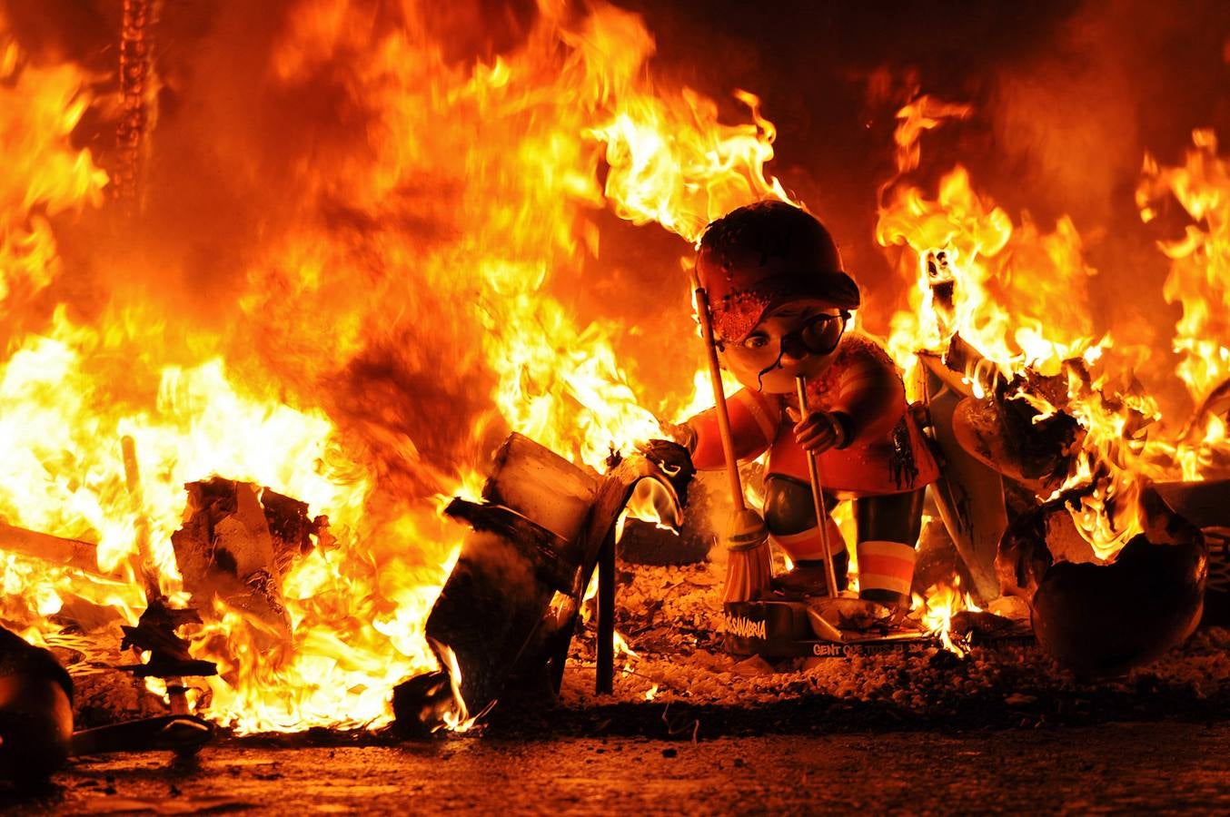 Fallas 2016: La Cremà de las Fallas de Valencia