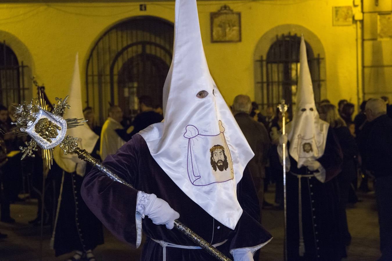 La procesión de Miércoles Santo de la Semana Santa Marinera, en imágenes