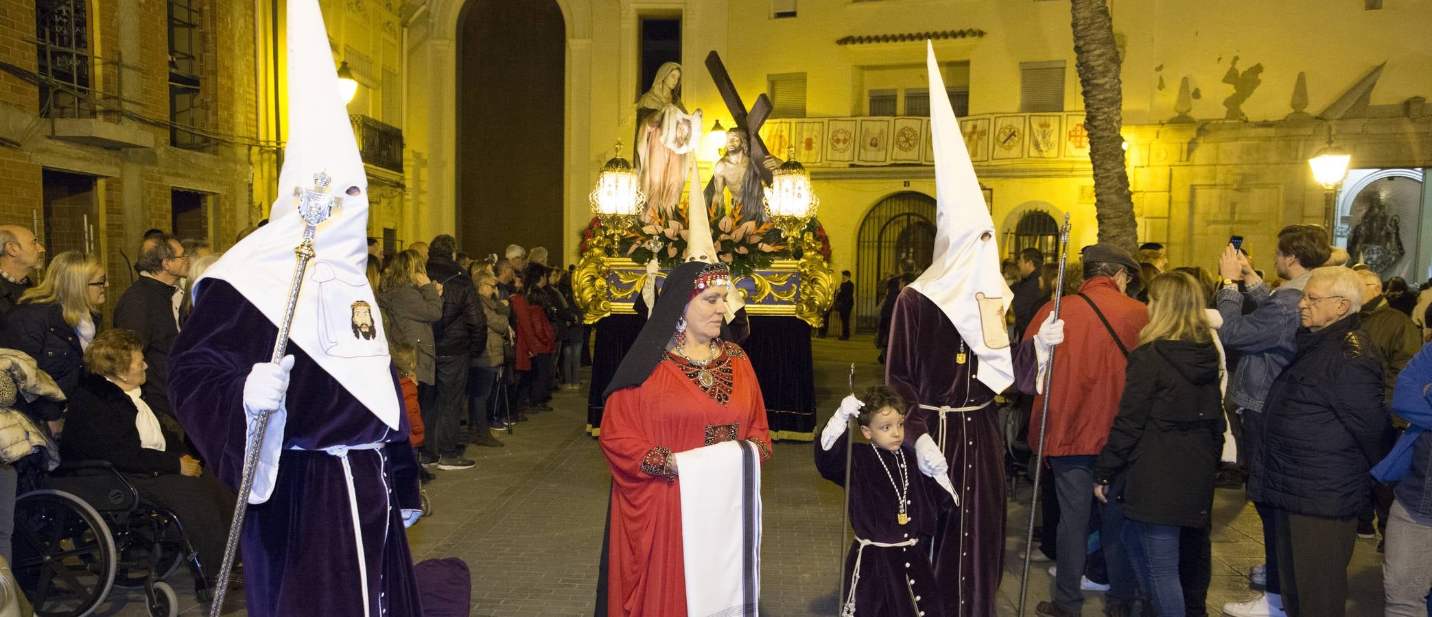 La procesión de Miércoles Santo de la Semana Santa Marinera, en imágenes