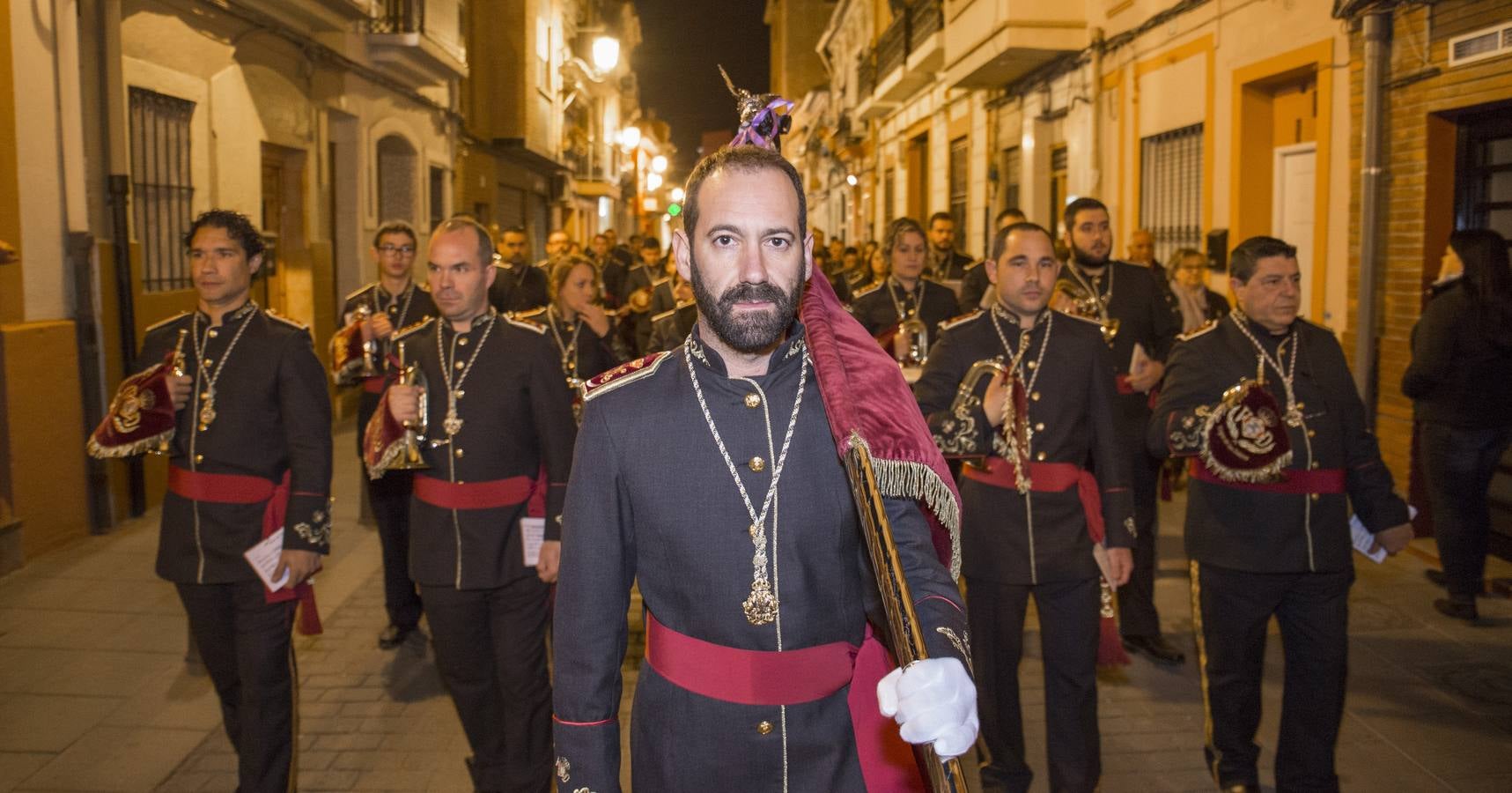 La procesión de Miércoles Santo de la Semana Santa Marinera, en imágenes