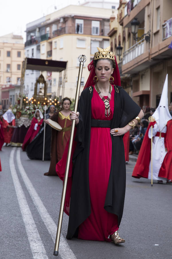 La Semana Santa Marinera celebra la Procesión general del Santo Entierro