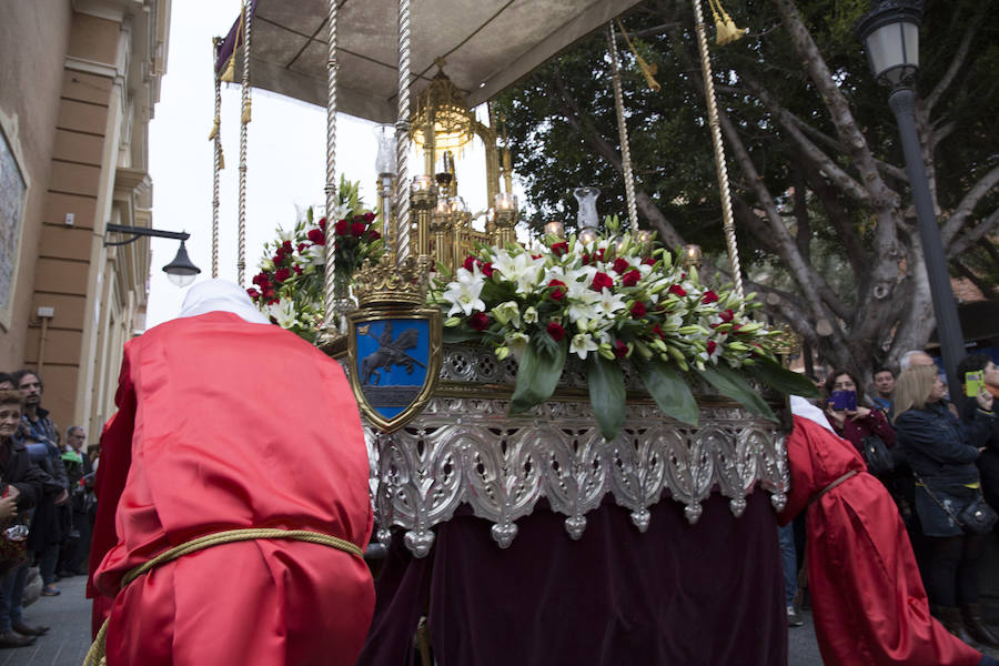 La Semana Santa Marinera celebra la Procesión general del Santo Entierro