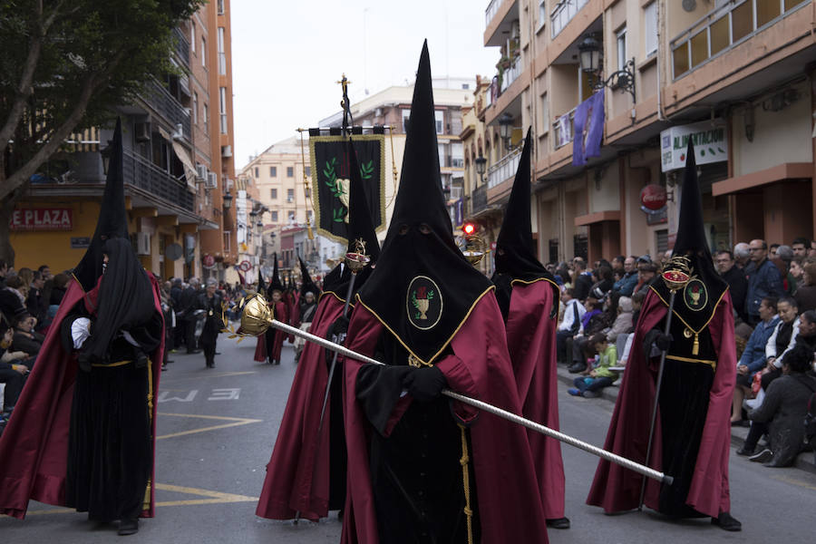 La Semana Santa Marinera celebra la Procesión general del Santo Entierro