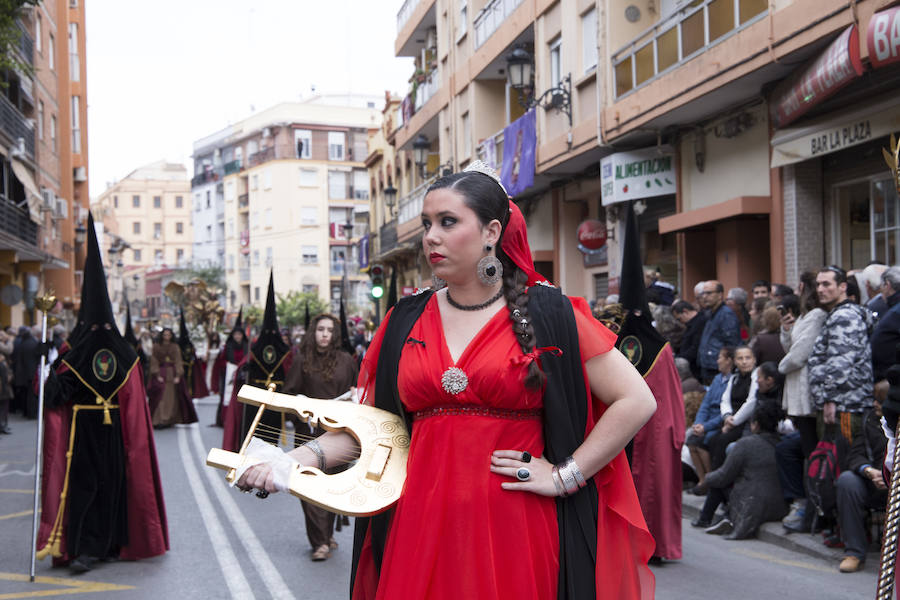 La Semana Santa Marinera celebra la Procesión general del Santo Entierro