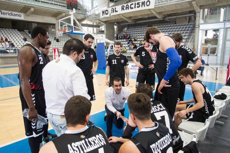 Las mejores imágenes del Lucentum - Valladolid (93-69)