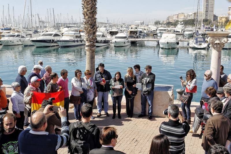 Homenaje a los republicanos que quedaron atrapados en el Puerto de Alicante