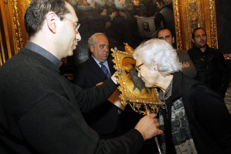 Ensayo de la apertura del camarín de la Santa Faz