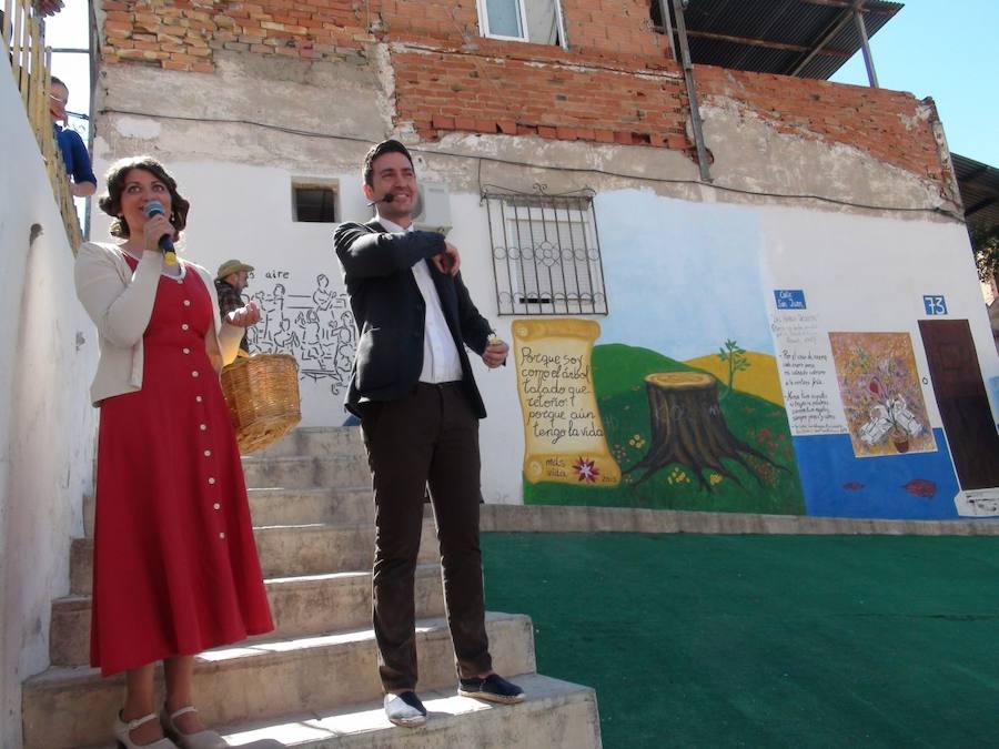 Murales en tributo al poeta cabrero en Orihuela