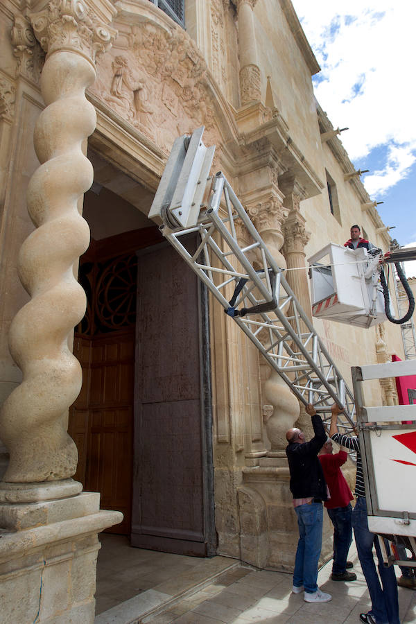 Preparativos para la Santa Faz