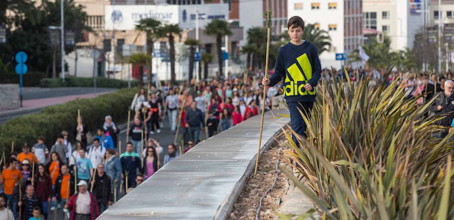 Miles de romeros participan en la Peregrina (II)