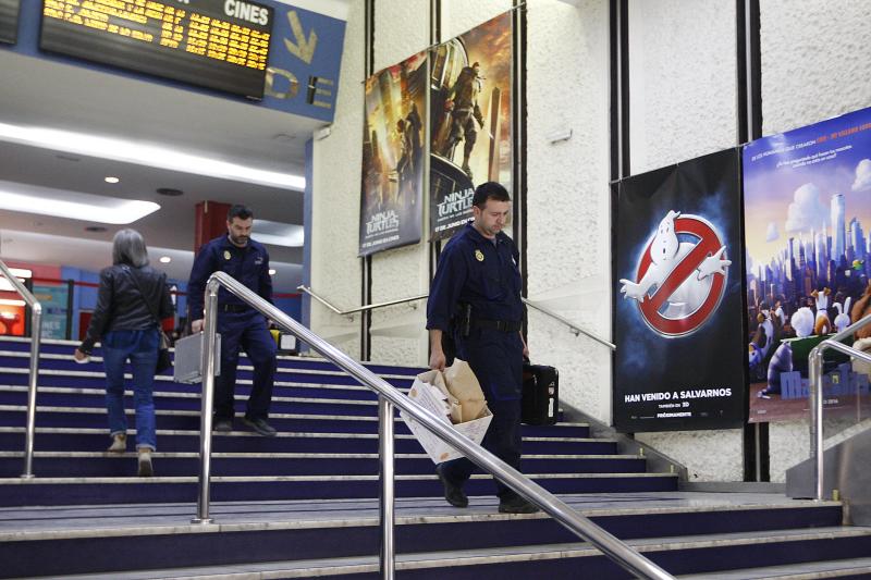 Hallan a una mujer que llevaba varios días muerta en un cine de Valencia