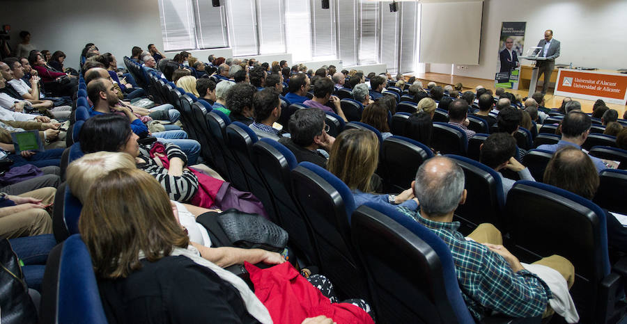 Manuel Palomar, único aspirante a rector de la UA