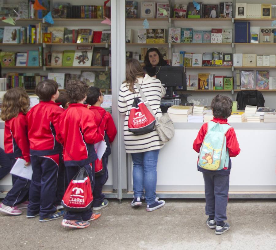 Feria del libro en los Jardines de Viveros