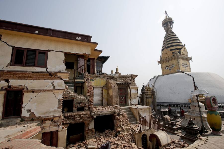 Nepal, una reconstrucción apenas iniciada