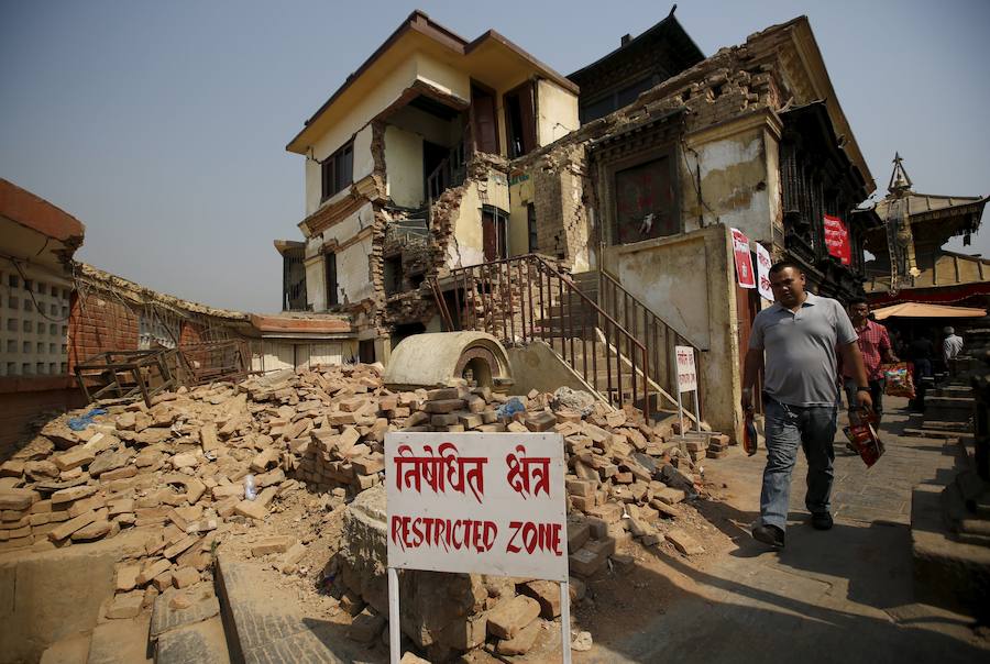 Nepal, una reconstrucción apenas iniciada