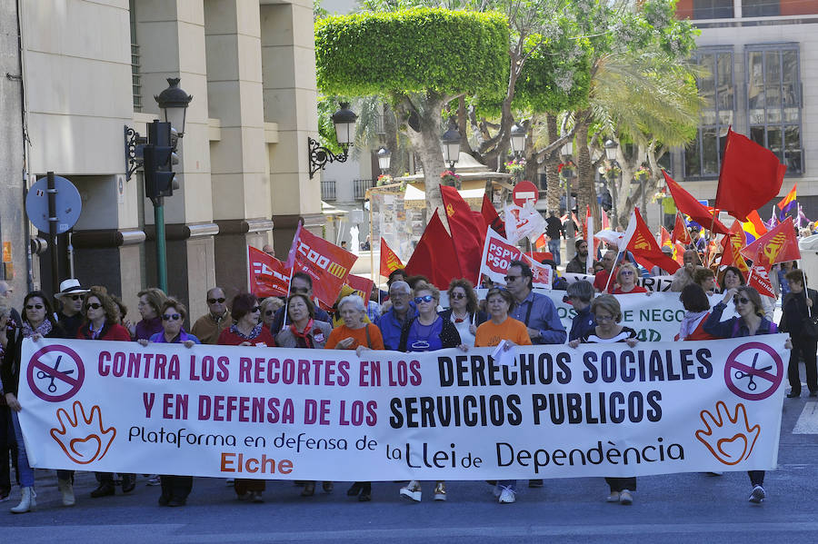 Manifestación del Día del Trabajo en Elche