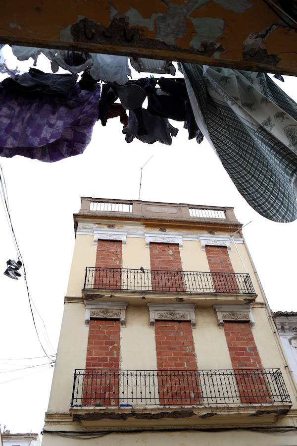 El Cabanyal agrava su abandono casi un año después de las elecciones