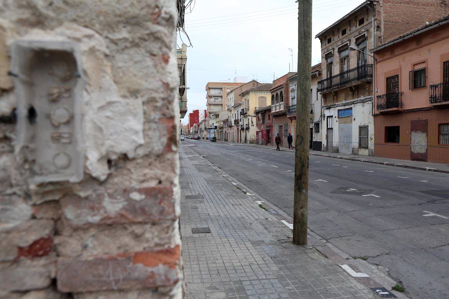 El Cabanyal agrava su abandono casi un año después de las elecciones