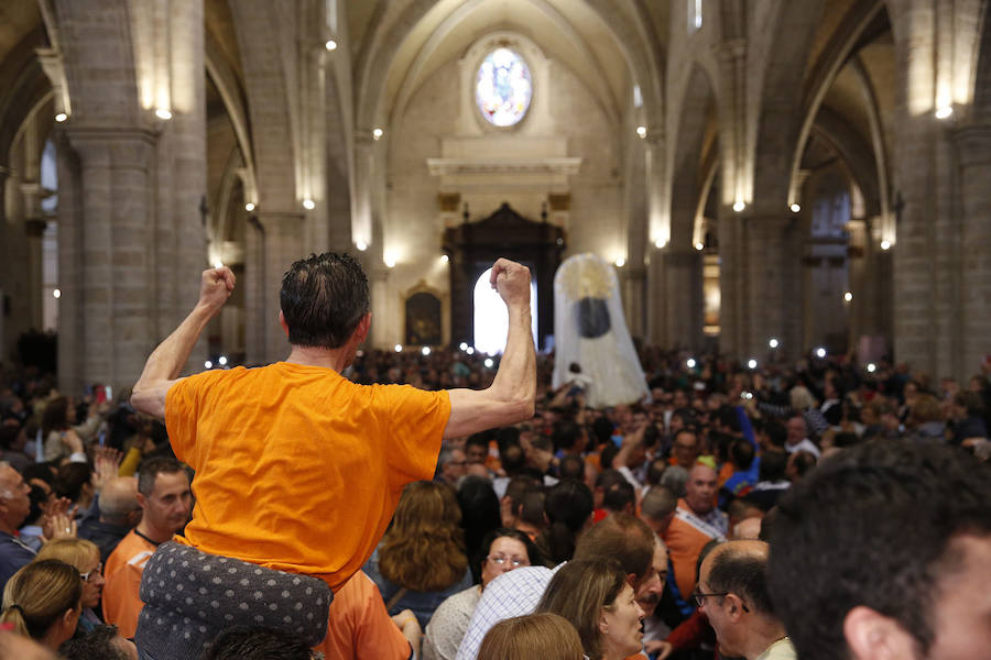 Valencia vive con fervor el Día de la Mare de Déu dels Desamparats