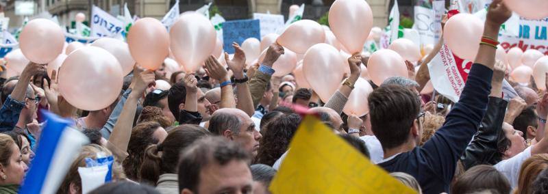 10.000 personas defienden la enseñanza concertada