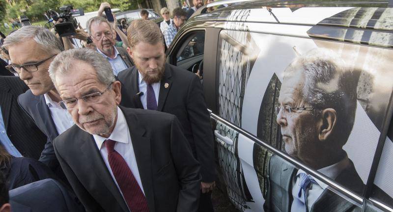 El centroizquierdista Alexander Van der Bellen ha ganado las elecciones presidenciales en Austria tras el recuento del voto por correo