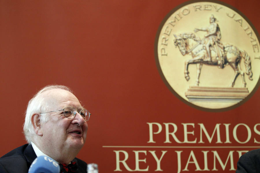 Fotos de Angus Deaton, premio Nobel de Economía de 2015 y uno de los jurados de los Premios Jaume I