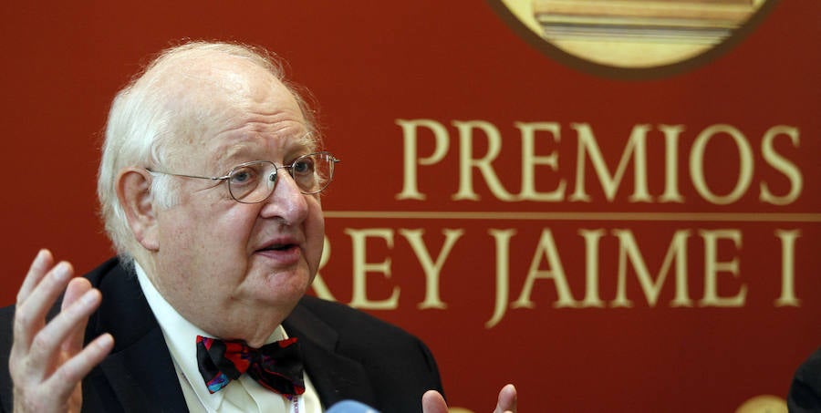 Fotos de Angus Deaton, premio Nobel de Economía de 2015 y uno de los jurados de los Premios Jaume I