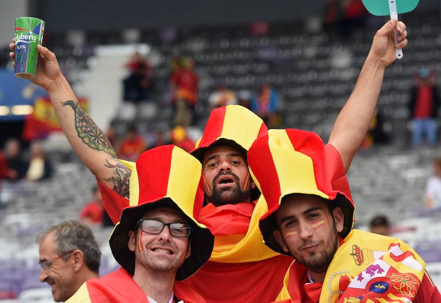 Fotos de la afición española en Francia