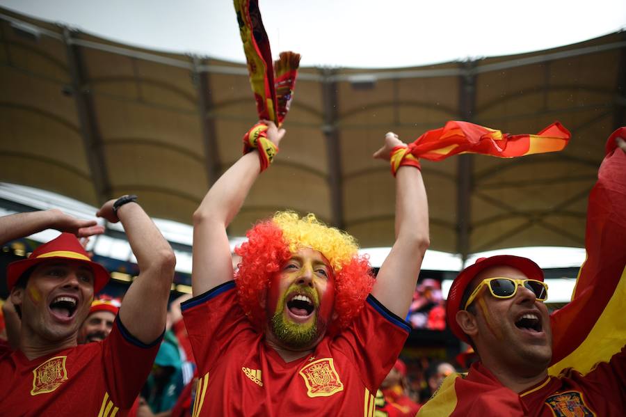 Fotos de la afición española en Francia