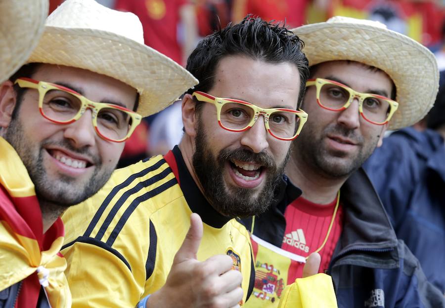 Fotos de la afición española en Francia