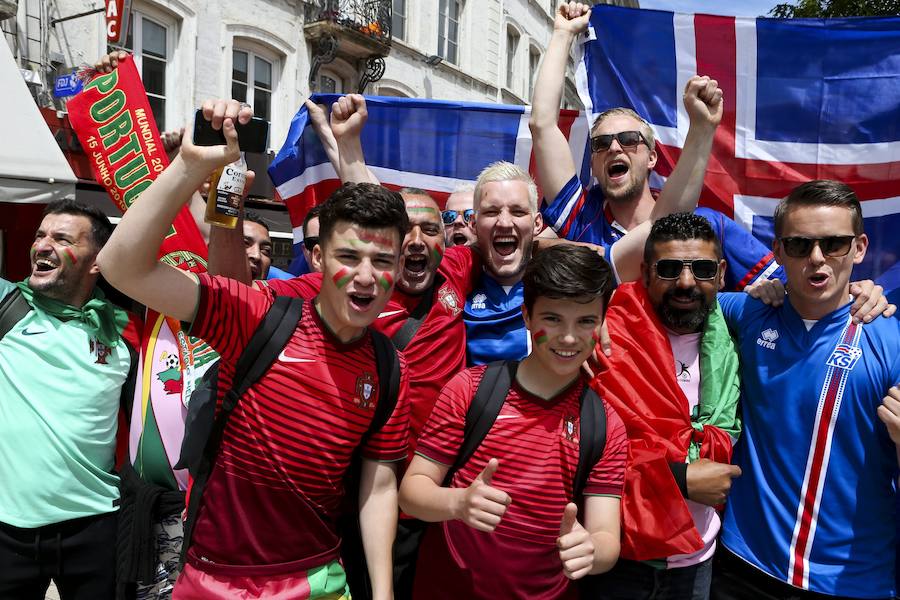 Las fotos de la afición de Portugal e Islandia