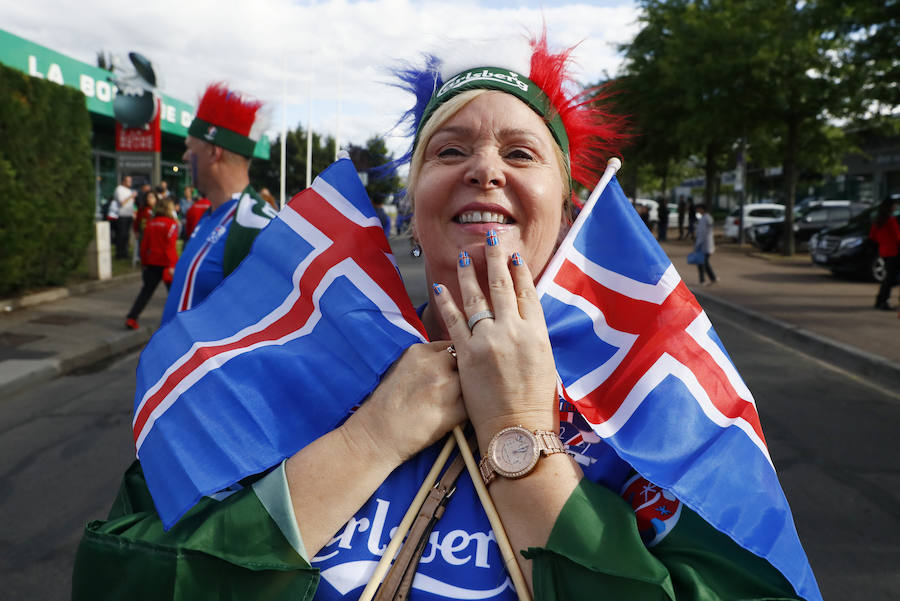 Las fotos de la afición de Portugal e Islandia