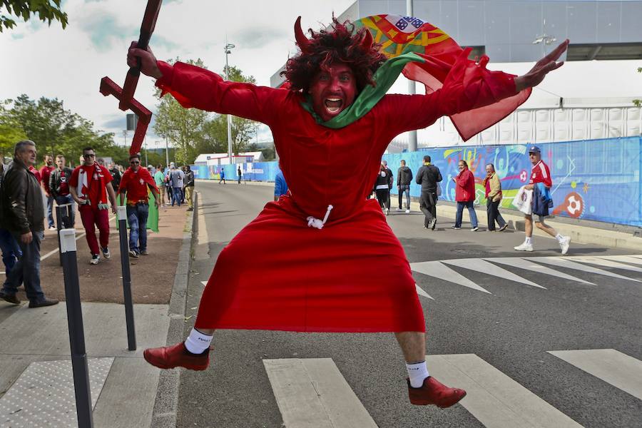 Las fotos de la afición de Portugal e Islandia
