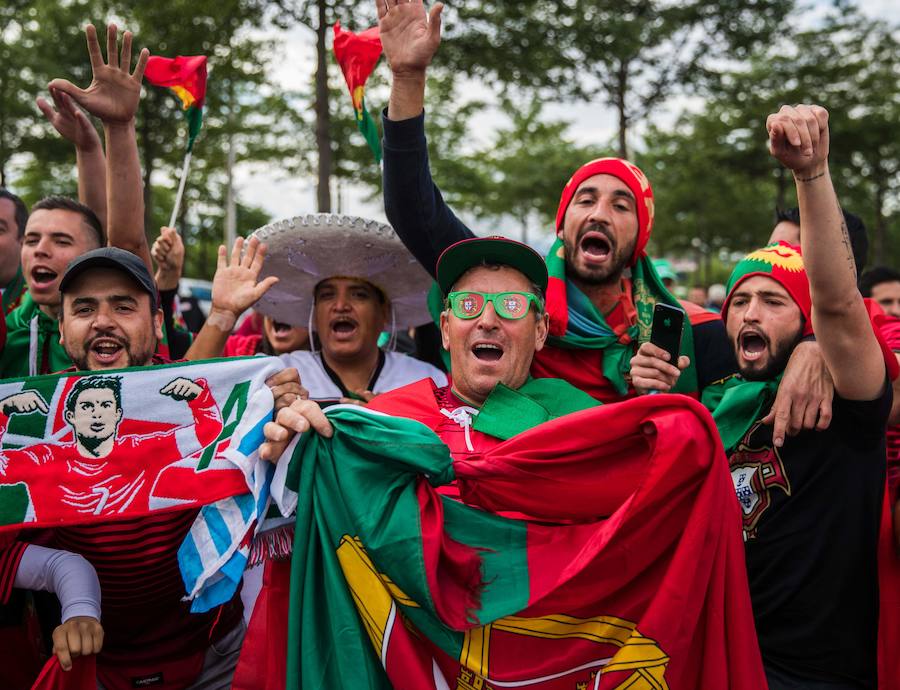 Las fotos de la afición de Portugal e Islandia