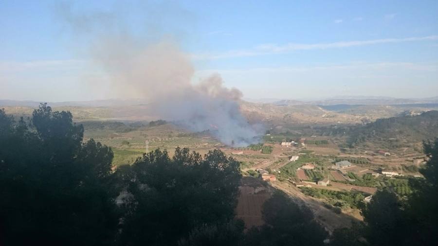 Fotos del incendio en Bolbaite, Chella, Anna, Cotes y Sellent