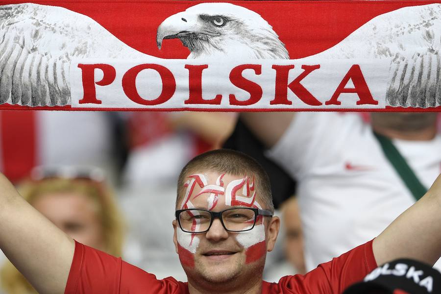 Fotos de las aficiones de Alemania y Polonia