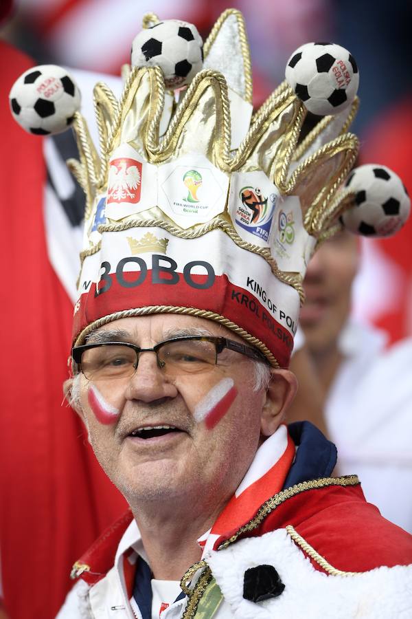 Fotos de las aficiones de Alemania y Polonia