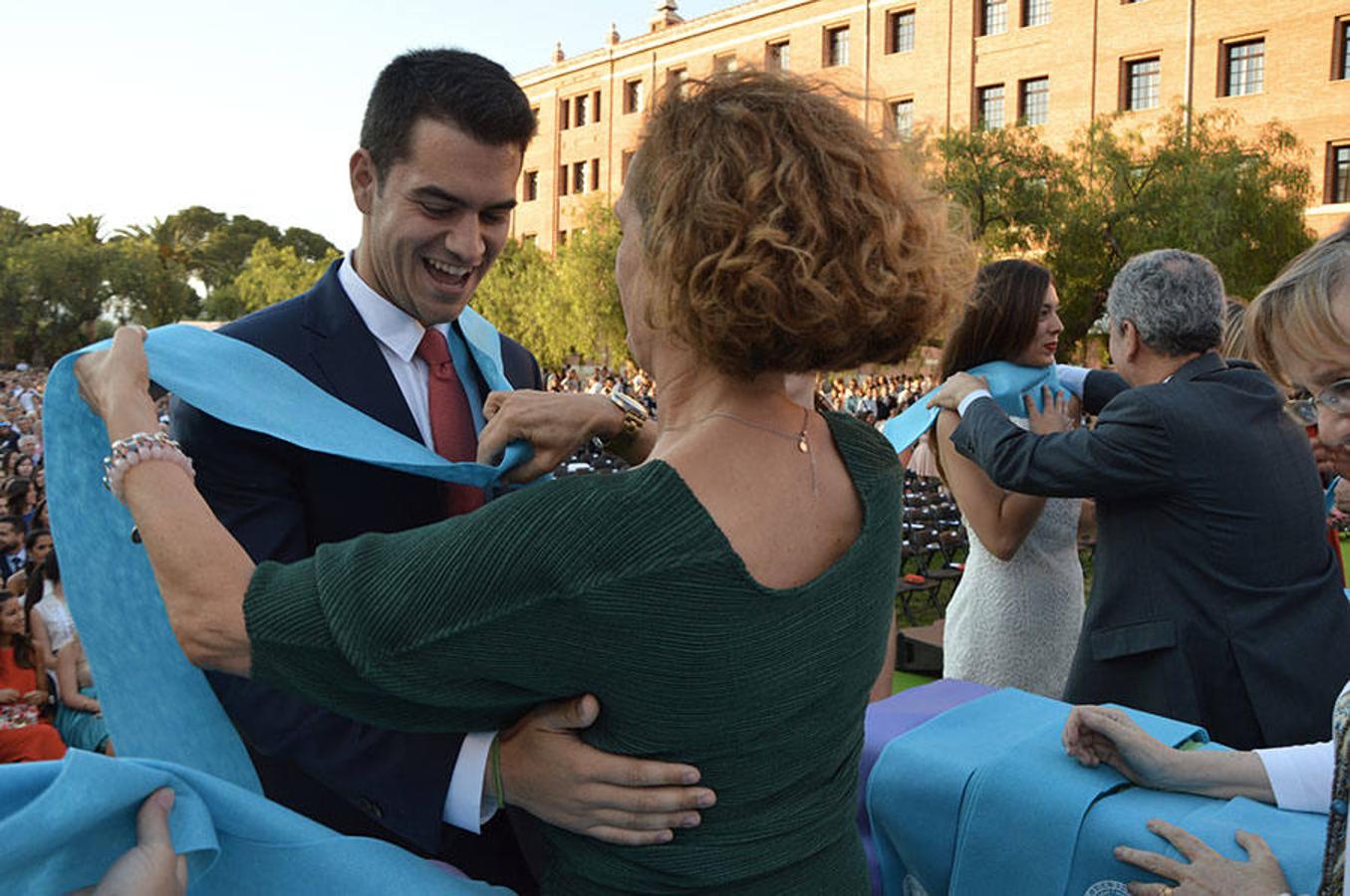 Fotos de la graduación en la Universidad Católica de Valencia curso 2015-2016