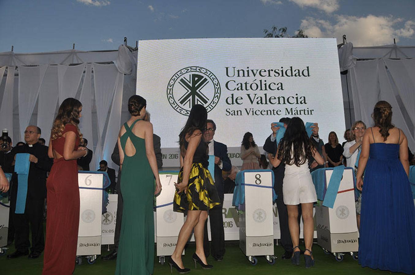 Fotos de la graduación en la Universidad Católica de Valencia curso 2015-2016