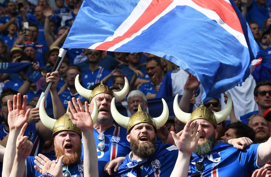 Las aficiones de Austria e Islandia preparadas para el encuentro