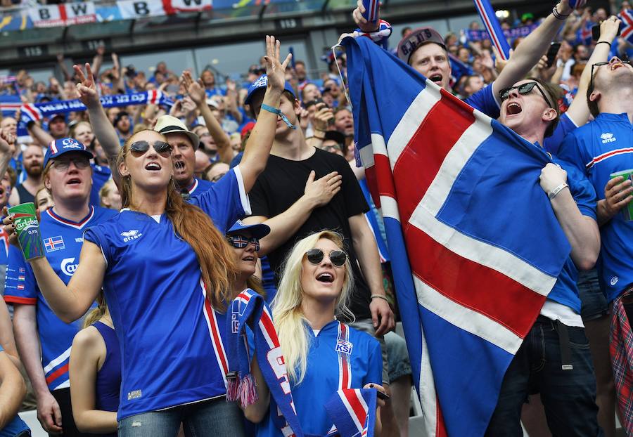 Las aficiones de Austria e Islandia preparadas para el encuentro