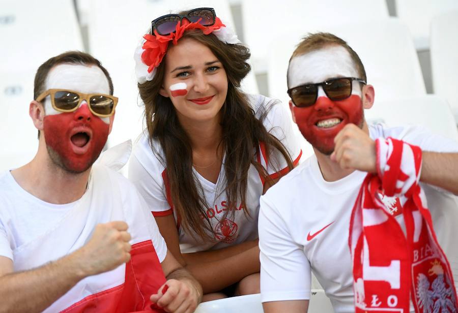 Fotos de los aficionados de Polonia y Portugal