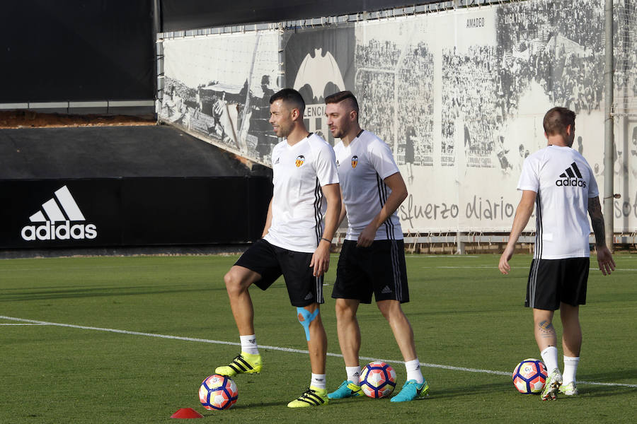 Fotos del entrenamiento del Valencia CF