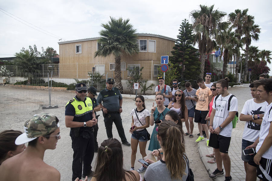 Fotos del montaje suspendido del festival Marenostrum