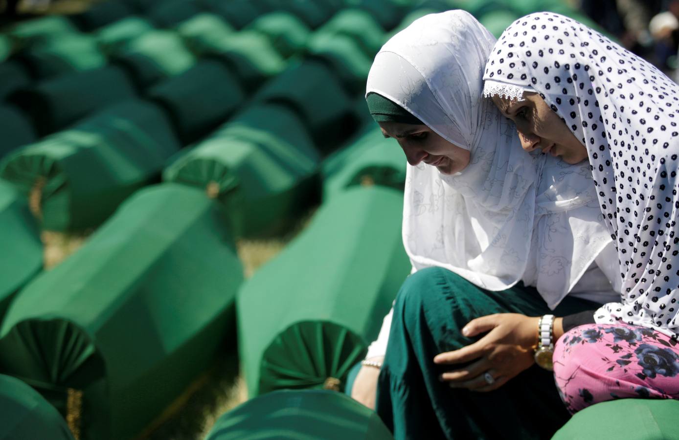 Fotos del 21 aniversario de la matanza de Srebrenica