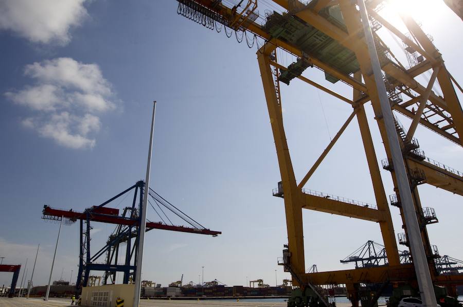 Fotos de la inauguración del nuevo muelle Costa en el puerto de Valencia