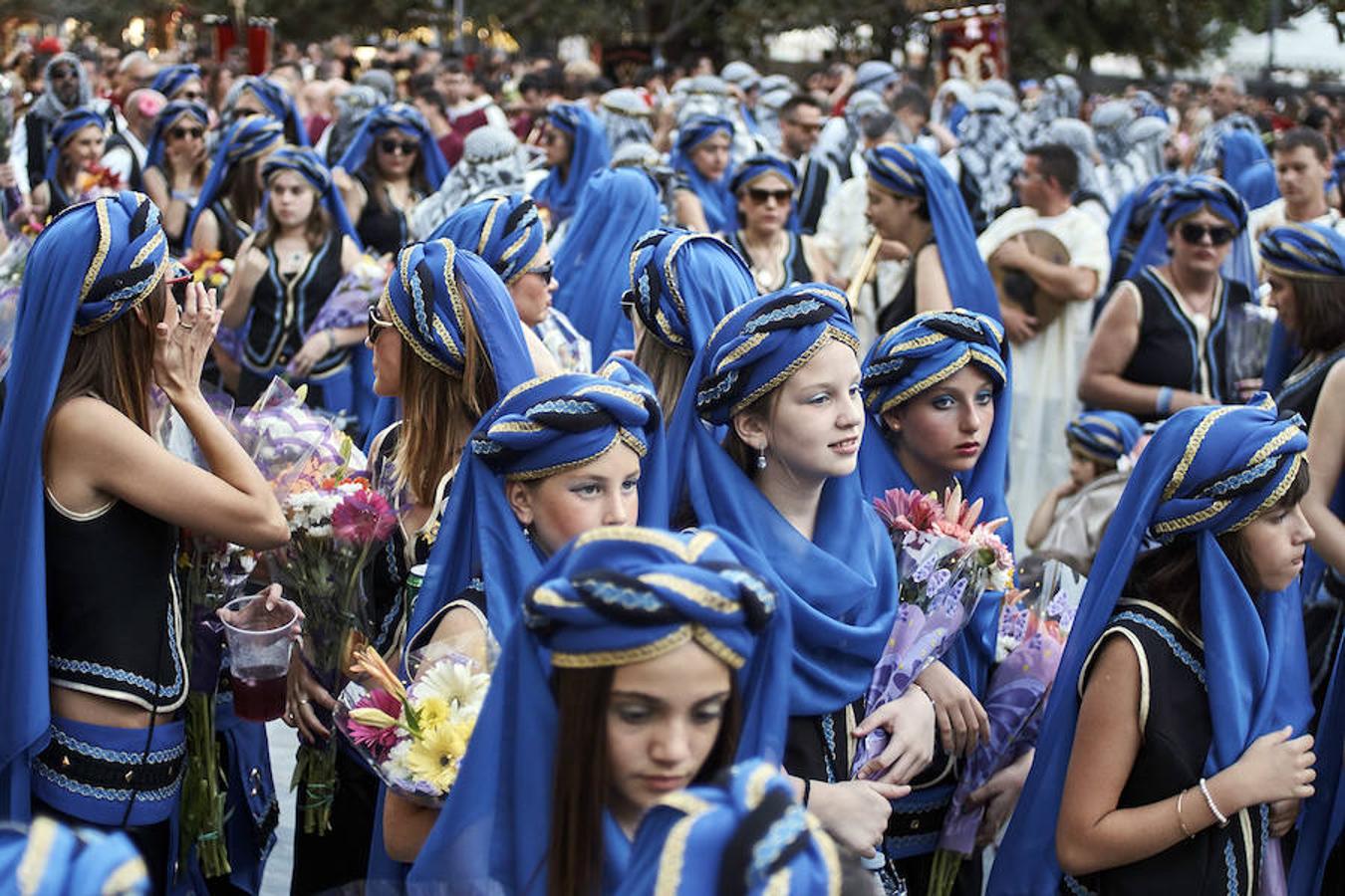 Ofrenda floral en honor de las Patronas &#039;Santas Justa y Rufina&#039;